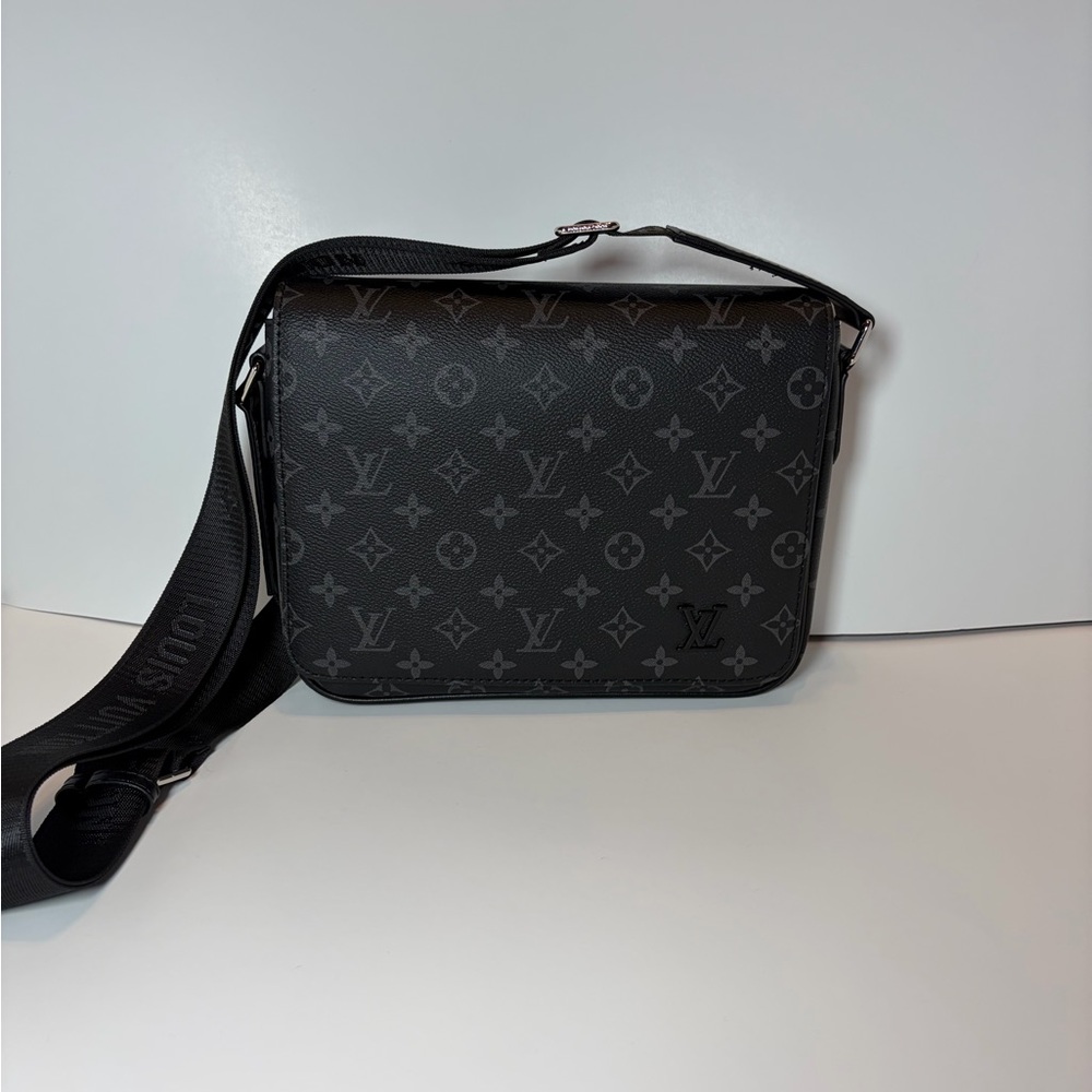 Louis Vuitton Dark Gray Monogram Messenger Bag